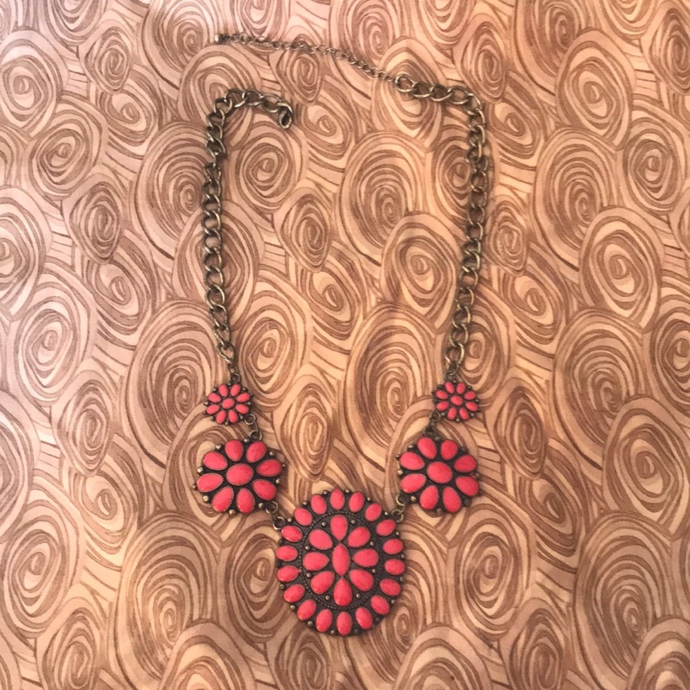 Statement. Neckless. Costume. Orange. Beautiful.